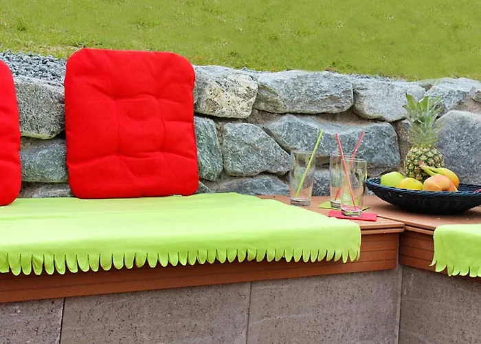 12 Person In Дом отдыха